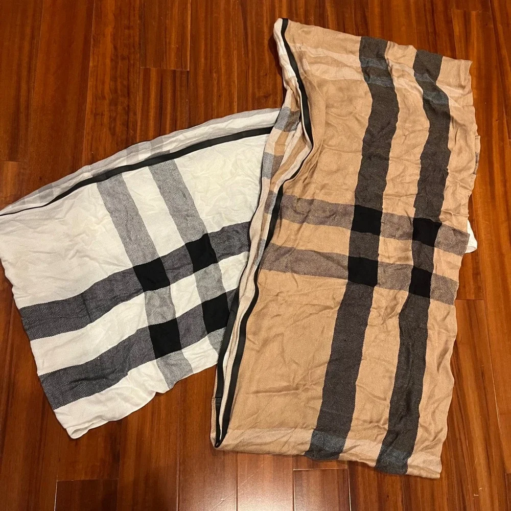 Vince Camuto Plaid Scarf Shawl Infinity Beige Tan White Wrap Accessory Soft 2 Pk